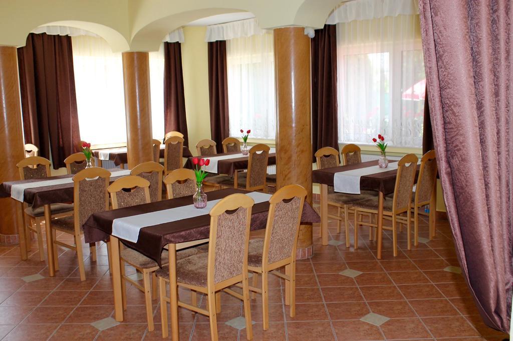 Anna Panzio Bed & Breakfast Egerszalok Exterior photo